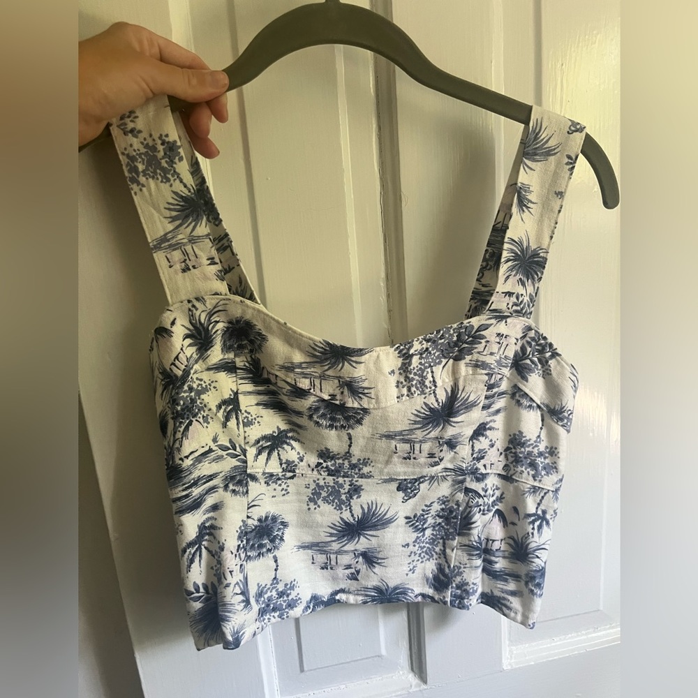 Abercrombie & Fitch Linen top Never Worn